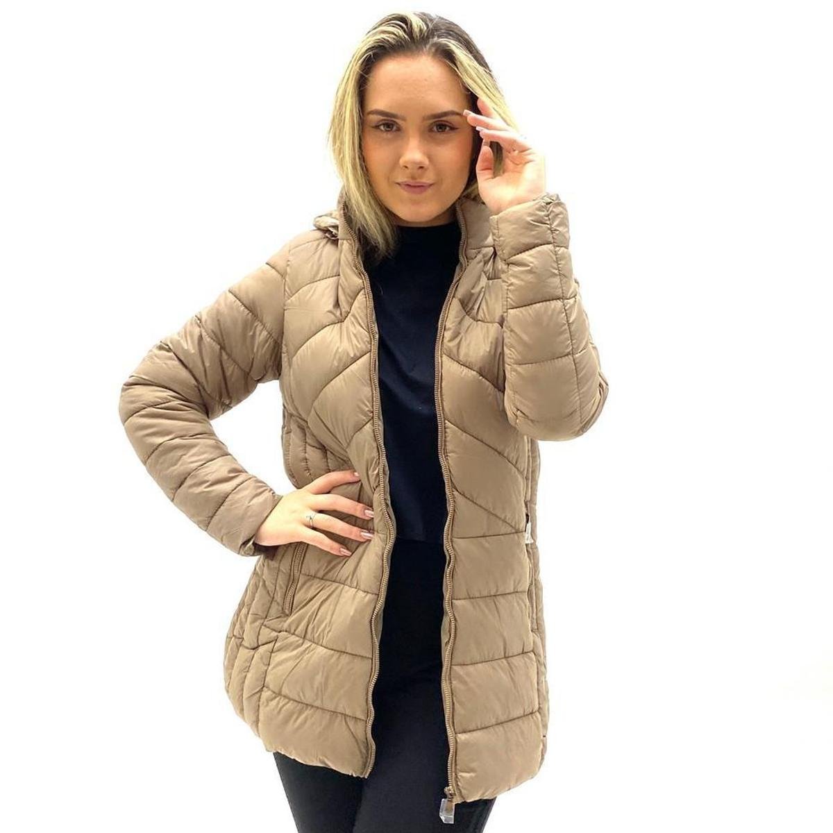 Jaqueta Facinelli Parka Forrada Com Capuz Feminina - Cáqui Menor preço em Jaqueta Facinelli Parka Forrada Com Capuz Feminina - Cáqui