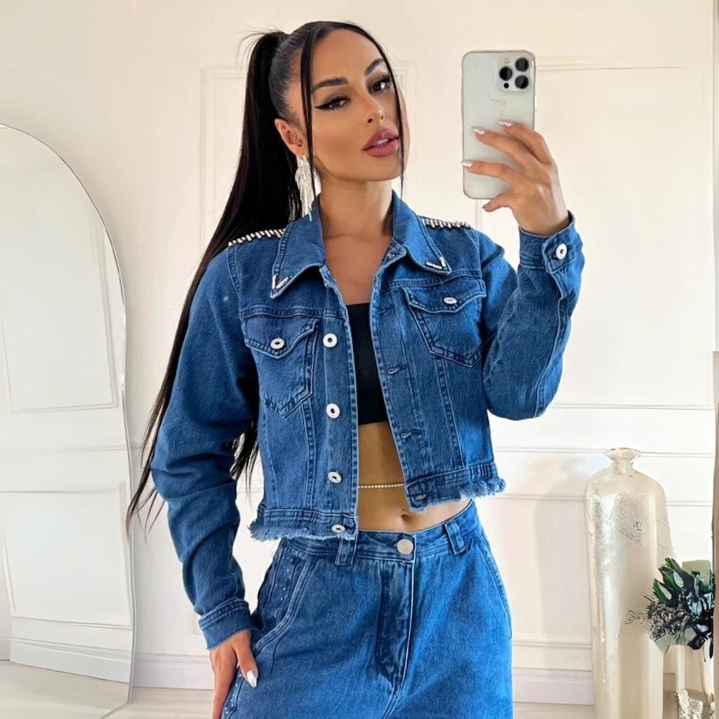 Jaqueta Feminina Cropped Jeans Barra Desfiada Manga Longa com Botão Gola Colarinho Fecho em Botão