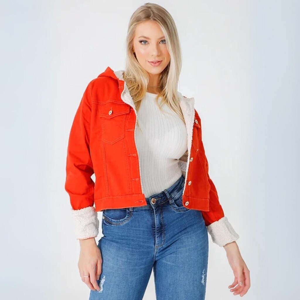 Jaqueta Feminina Jeans Forrada Peluciado com Capuz (Não Desbota) Fecho em Botão Bolso Frontal