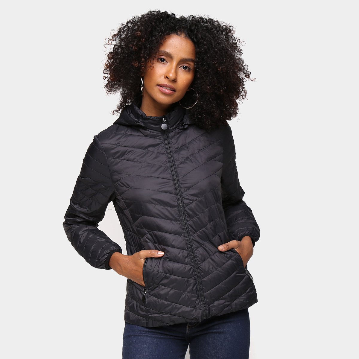 Jaqueta Nylon Puff SeV Com Capuz Feminina - Preto Menor preço em Jaqueta Nylon Puff SeV Com Capuz Feminina - Preto