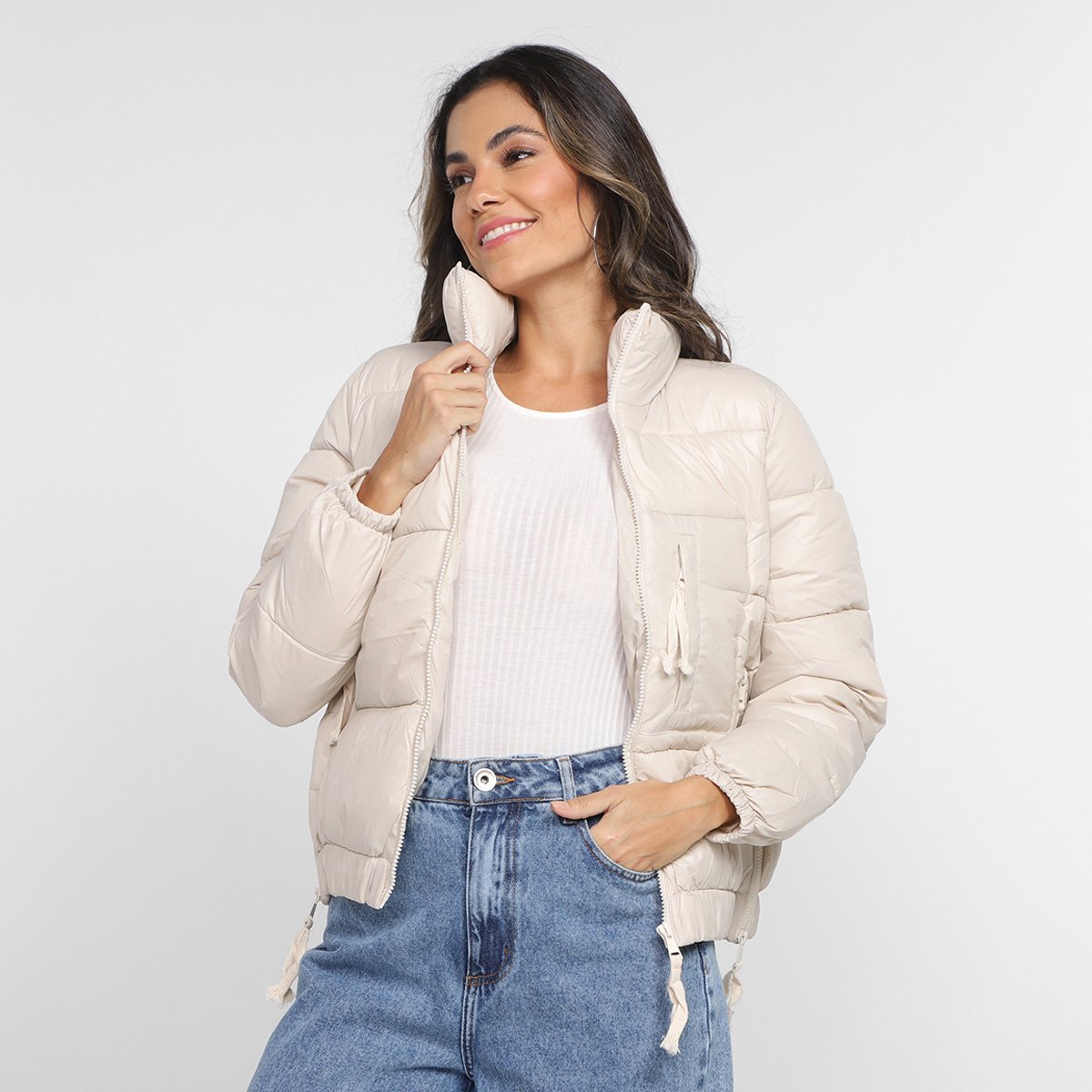 Jaqueta Puffer Pellini Gominhos Feminina - Bege Menor preço em Jaqueta Puffer Pellini Gominhos Feminina - Bege