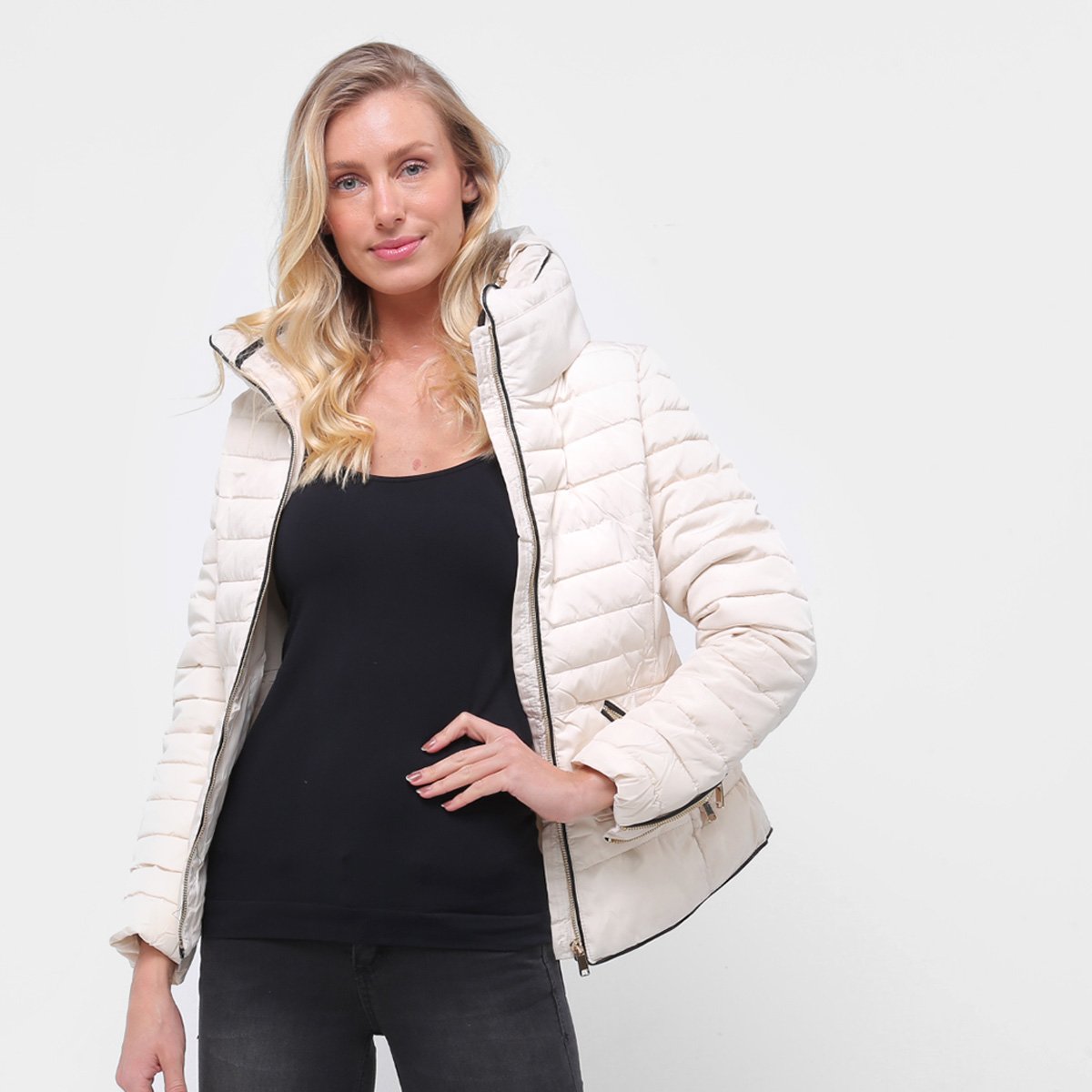 Jaqueta Puffer SeV Nylon Gola Alta Capuz Removível Feminina - Nude é ruim? Jaqueta Puffer SeV Nylon Gola Alta Capuz Removível Feminina - Nude é boa?