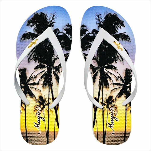 Kit Praia Feminino Coqueiros com Bolsa, Necessaire e Chinelo, Magicc