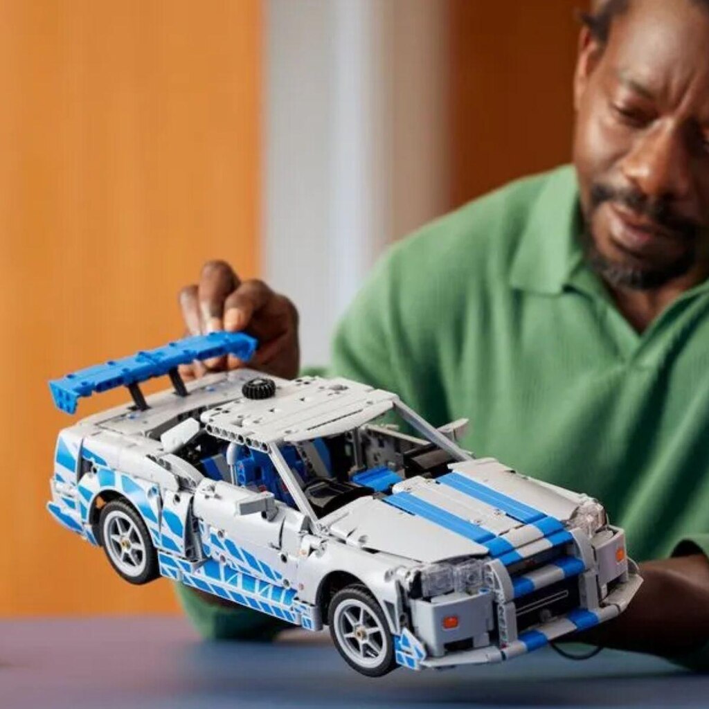 Lego Technic Nissan Skyline GT-R de Velozes e Furiosos 42210
