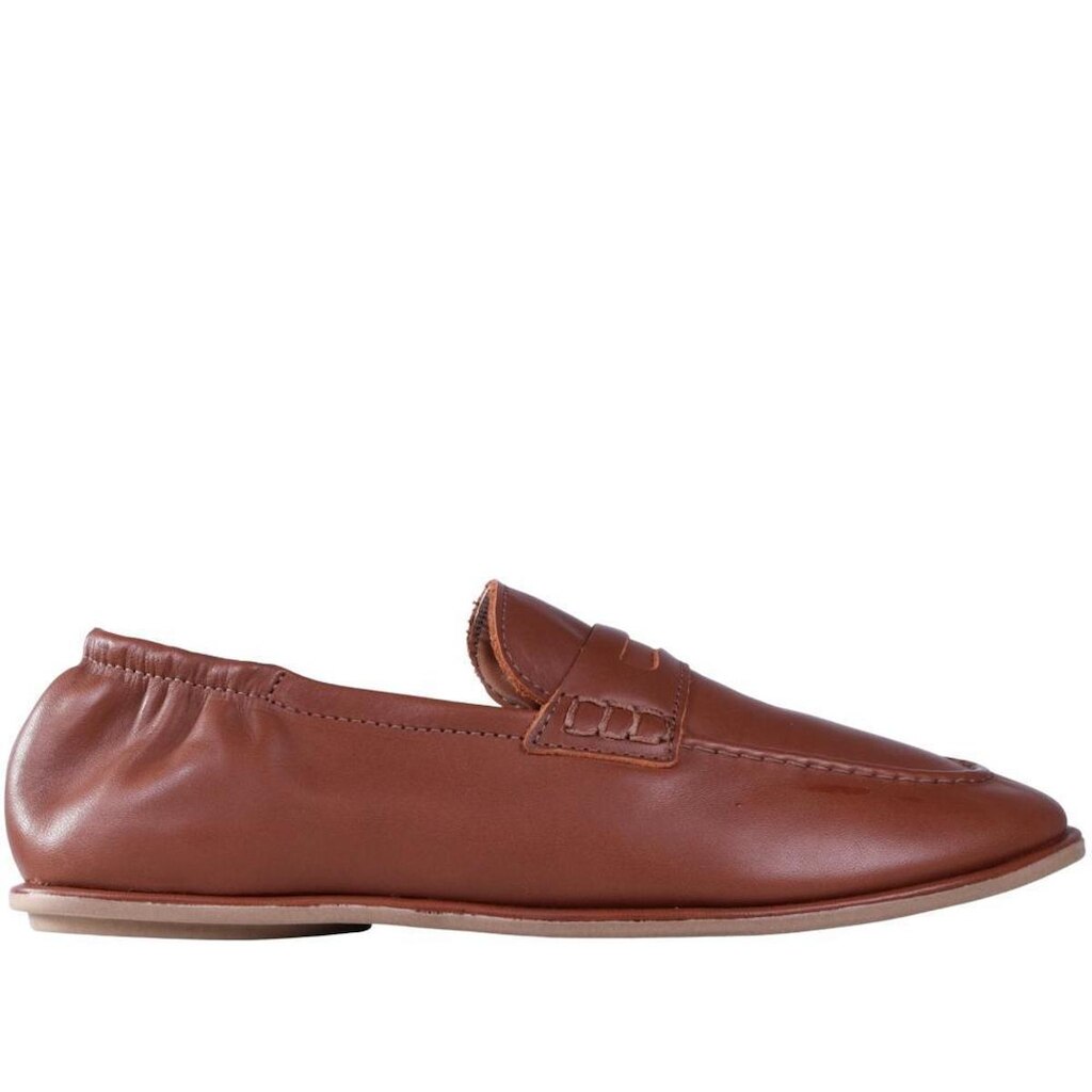 Loafer Feminino Chiara em Couro Democrata 7018103 Marrom
