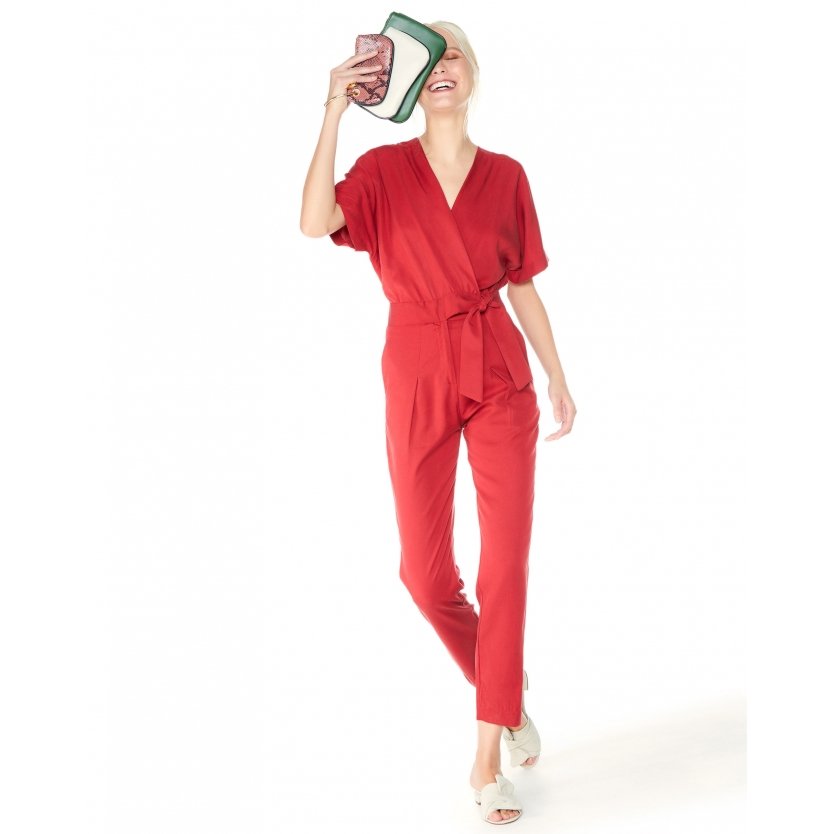 macacao vermelho amaro