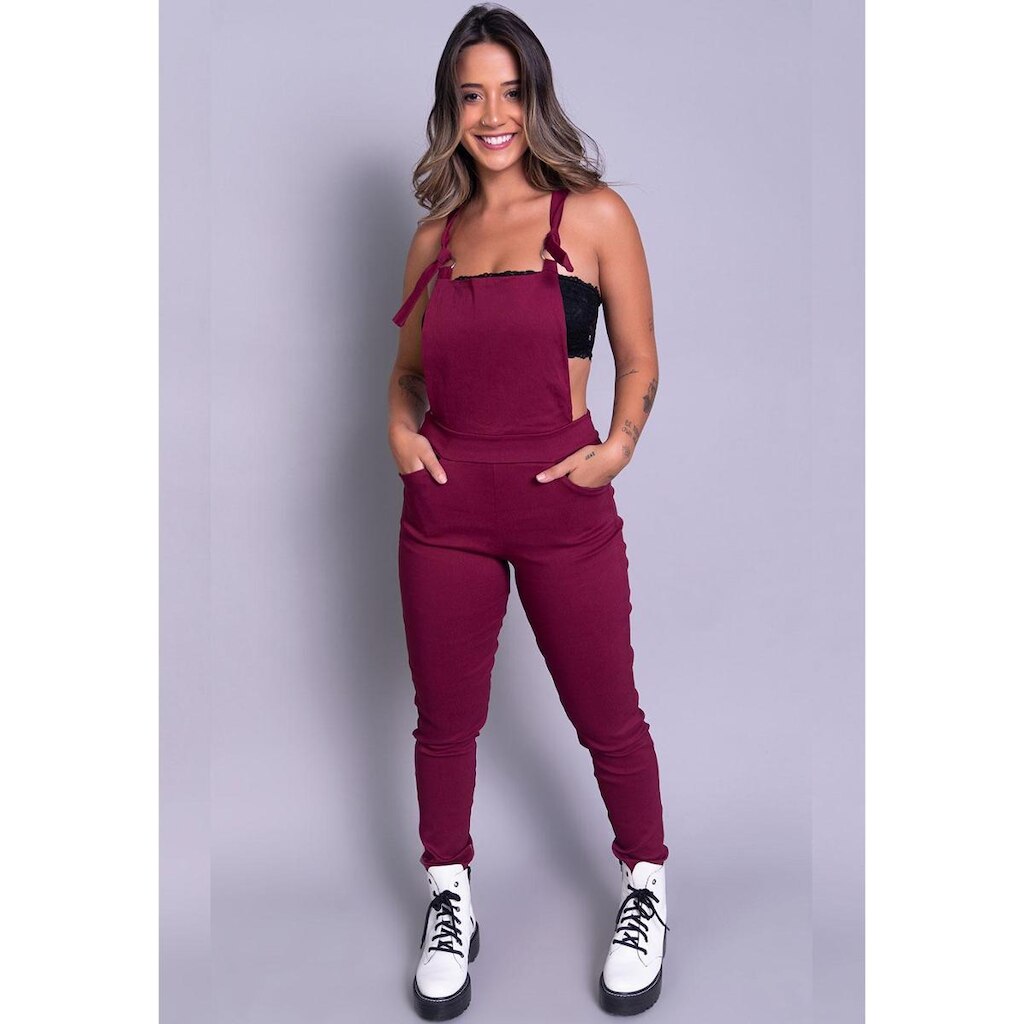 Macacão Jardineira Feminino Bengaline