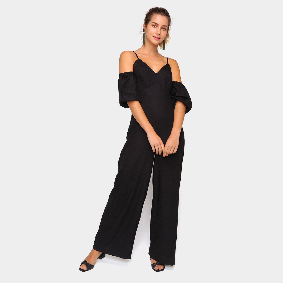 Macacão Longo Mercatto Recortes Ombro Feminino - Preto Menor preço em Macacão Longo Mercatto Recortes Ombro Feminino - Preto