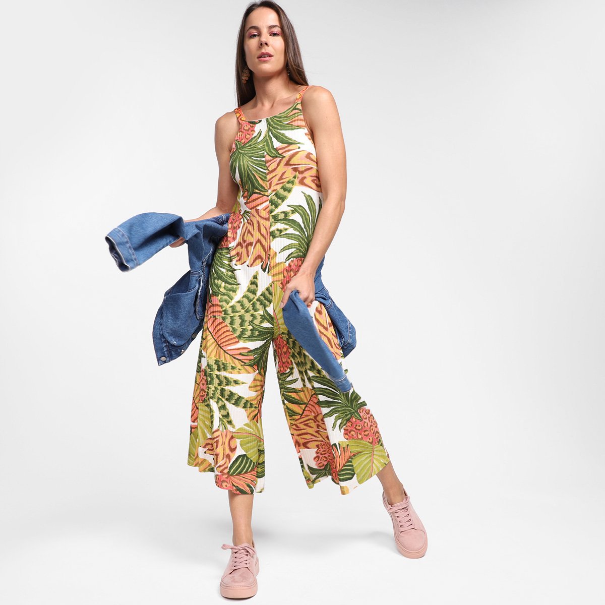 Macacão Pantacourt Aquarela Animal Feminino - Estampado Menor preço em Macacão Pantacourt Aquarela Animal Feminino - Estampado