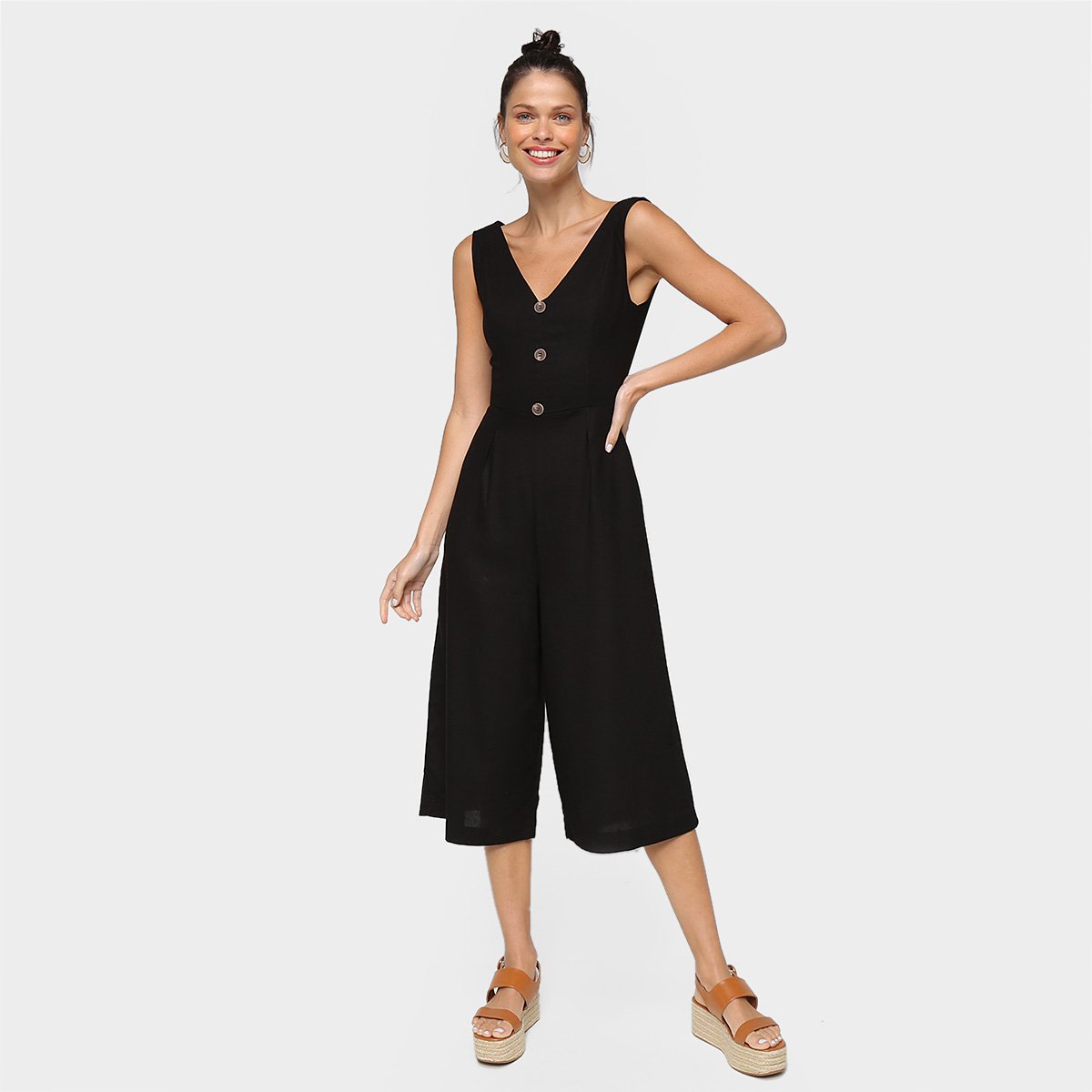 Macacão Pantacourt Mercatto Botões Feminino - Preto Menor preço em Macacão Pantacourt Mercatto Botões Feminino - Preto