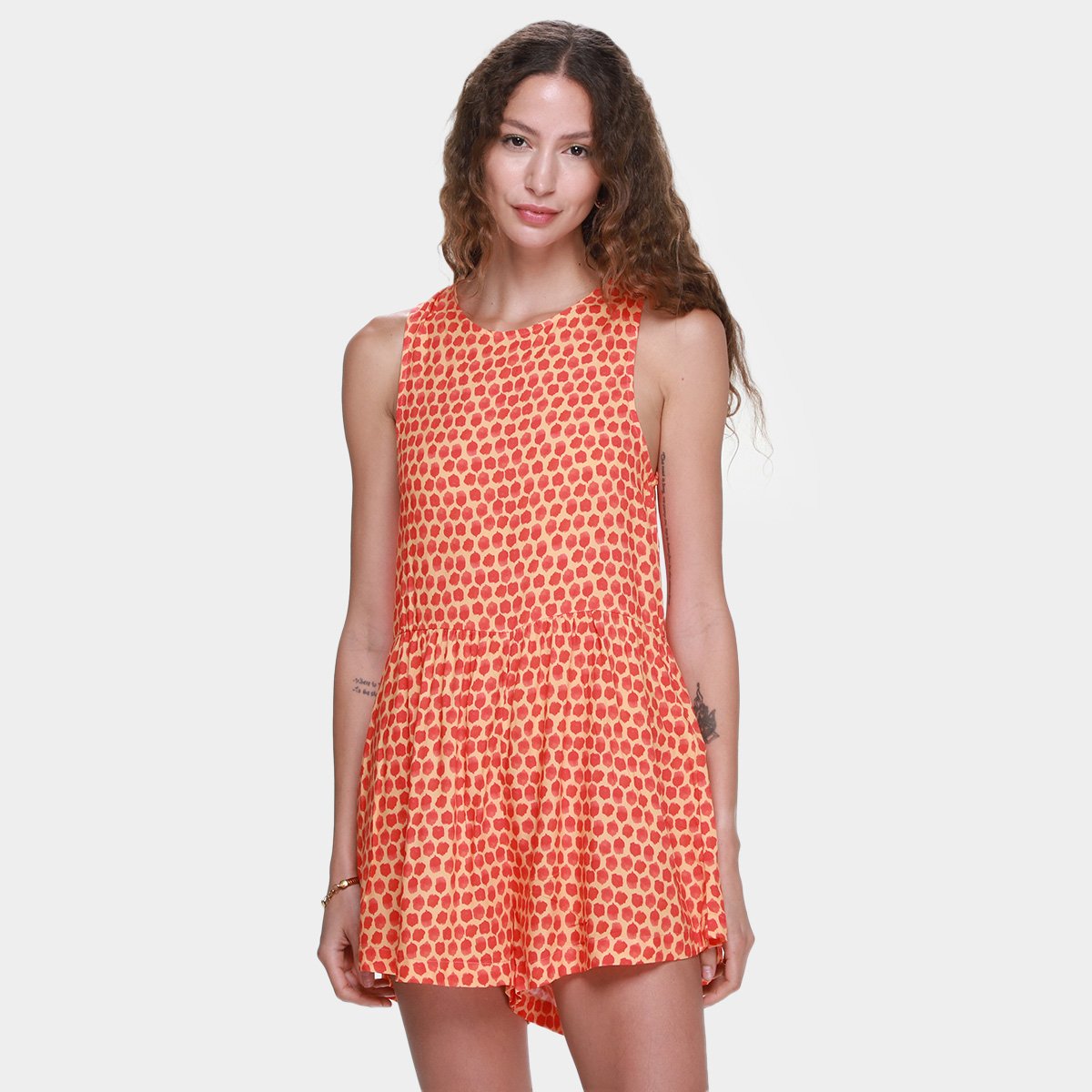 Macaquinho Animale Jeans Textura Mock Feminino - Poa Menor preço em Macaquinho Animale Jeans Textura Mock Feminino - Poa