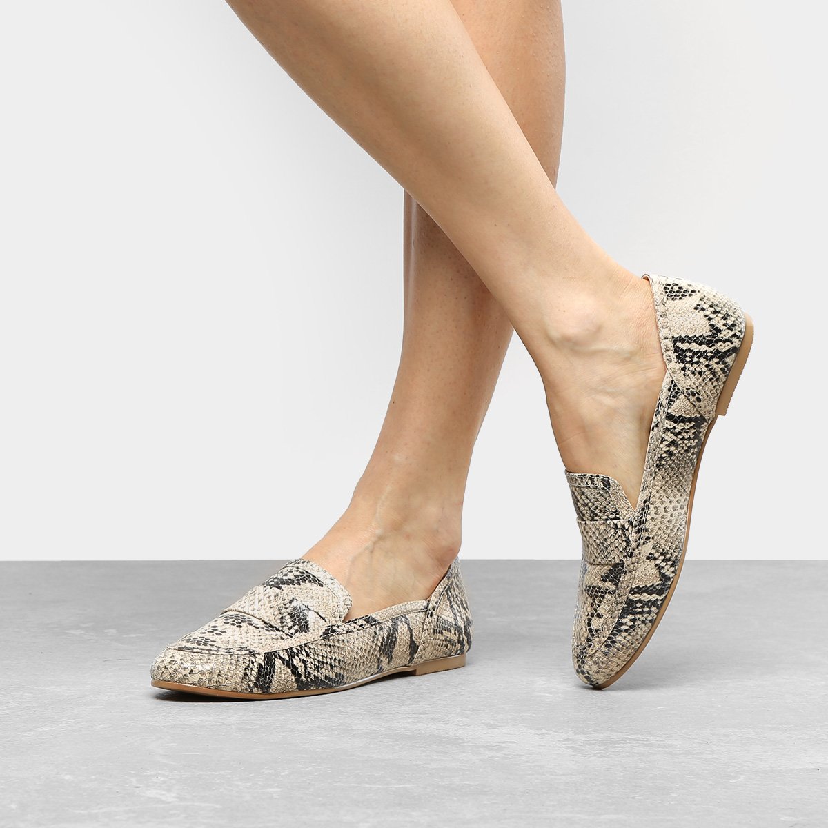 Mocassim Couro Shoestock Loafer Snake Feminino - Bege | Zattini