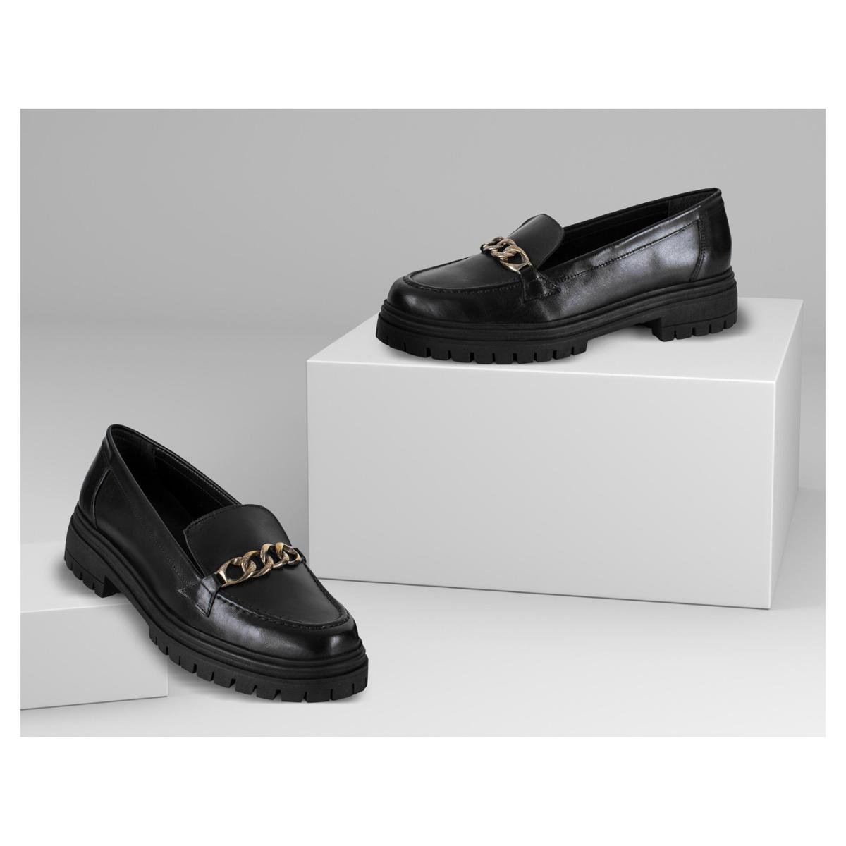 Mocassim Feminino Couro Plataforma Tratorado Calce Fácil - Preto Menor preço em Mocassim Feminino Couro Plataforma Tratorado Calce Fácil - Preto
