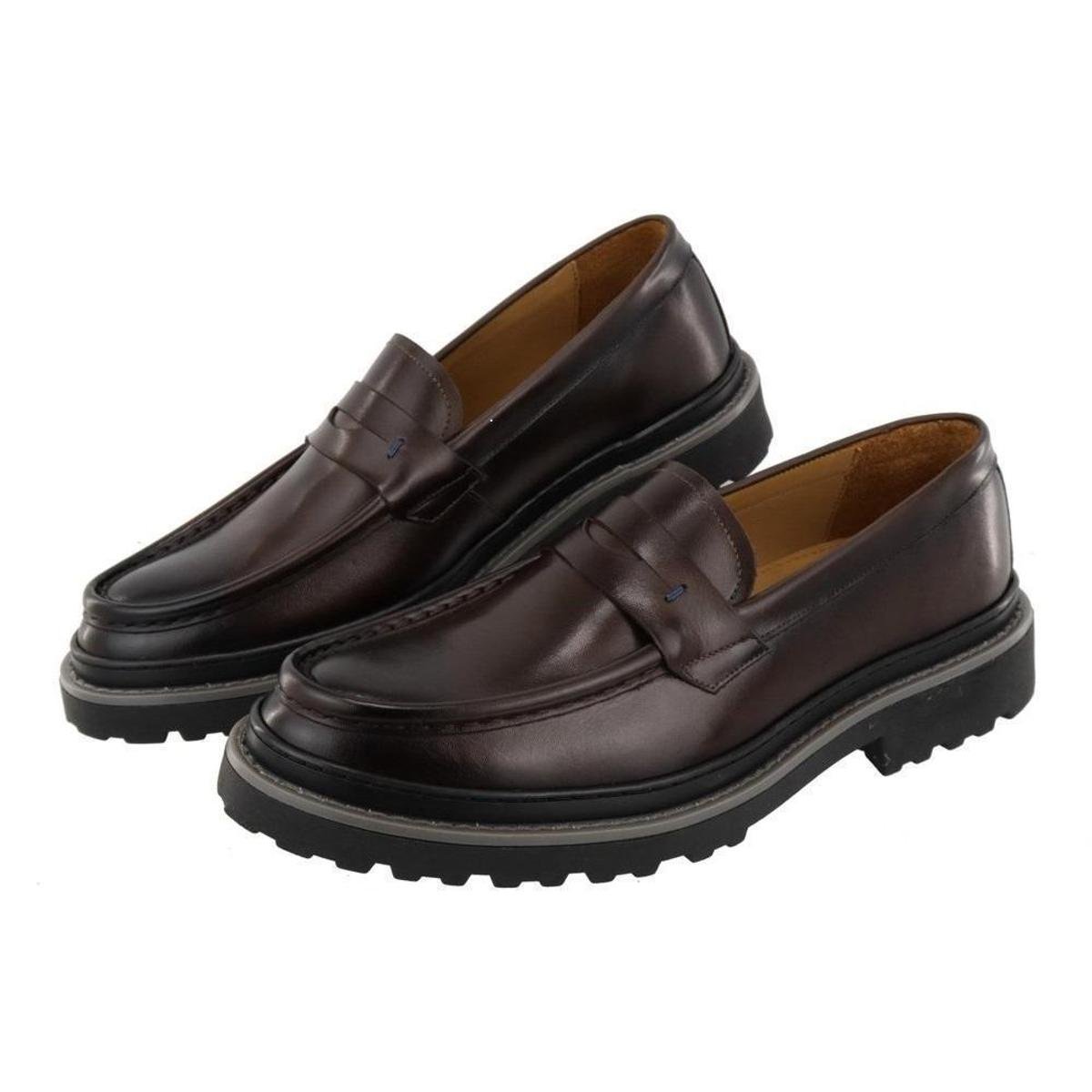 Mocassim Masculino Loafer Premium Couro Solado Emborrachado Tratorado Detalhe Costura Manual Menor preço em Mocassim Masculino Loafer Premium Couro Solado Emborrachado Tratorado Detalhe Costura Manual
