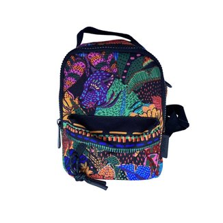Mochila Farm Borogodó Onça Cool Listrada