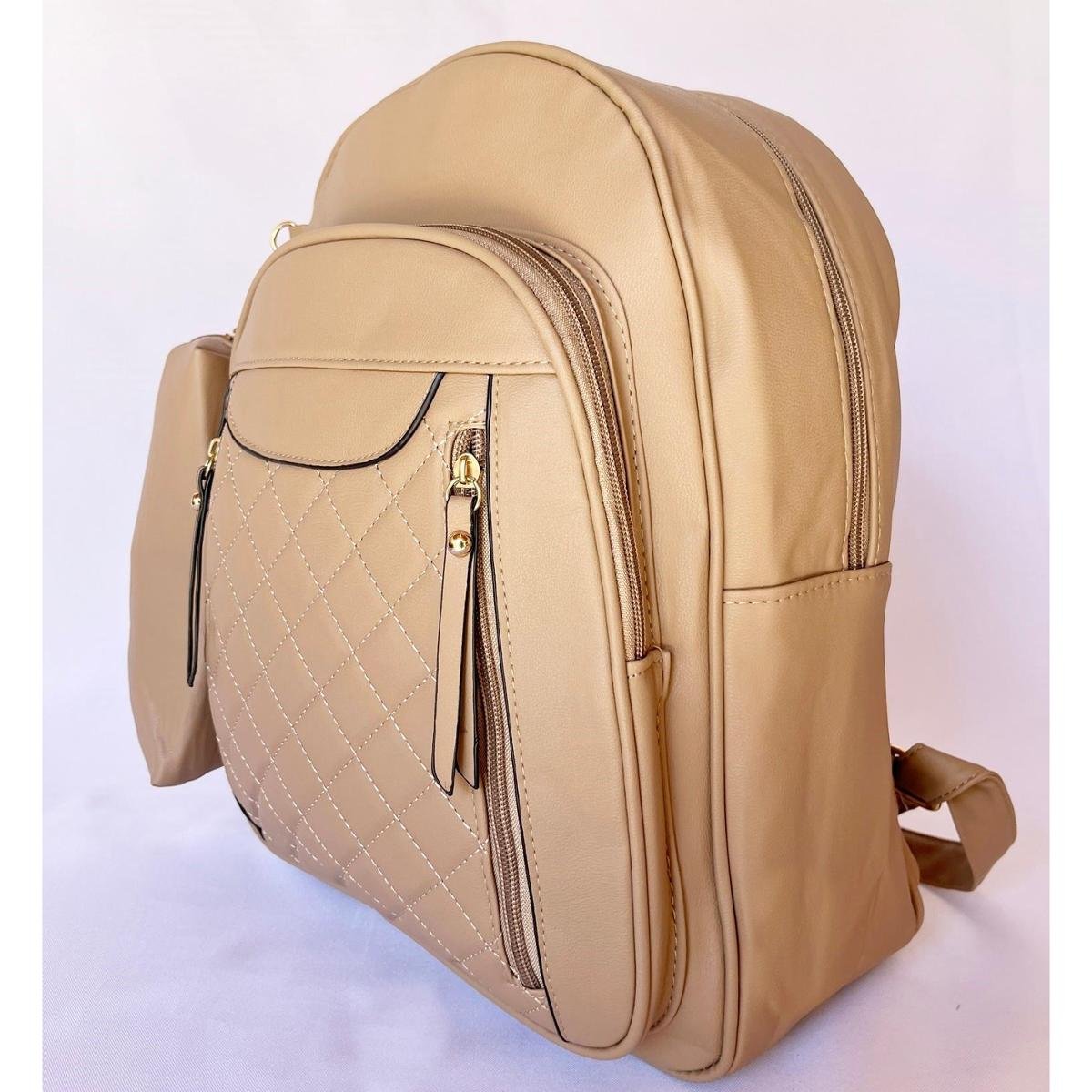 Mochila feminina grande com estojo bolsinha alça de costas 5 bolsos - Nude Menor preço em Mochila feminina grande com estojo bolsinha alça de costas 5 bolsos - Nude