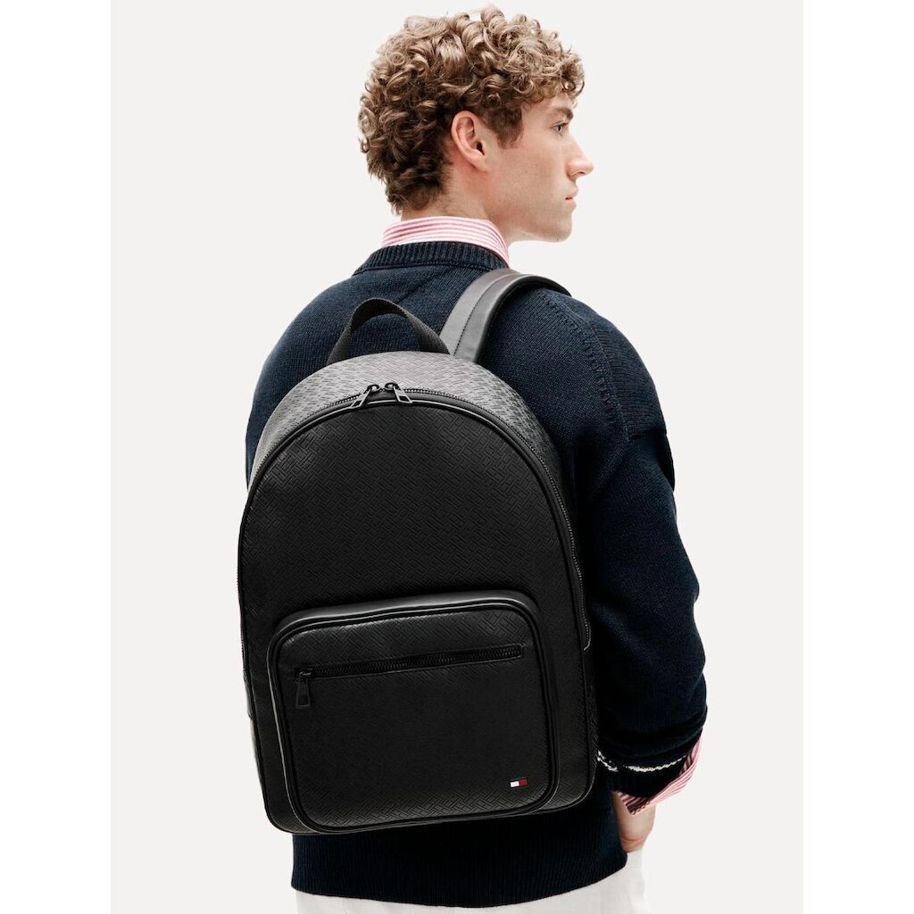 Mochila Tommy Hilfiger Embossed Flag Curve Preta