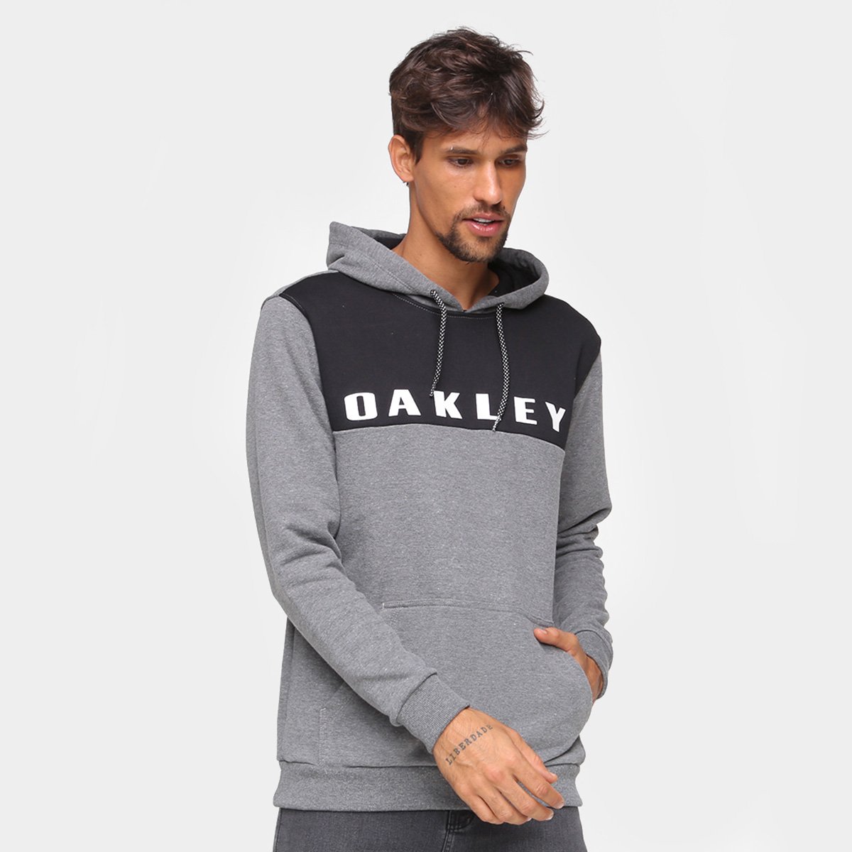 Moletom Oakley Sport Pullover Canguru Masculino - Cinza Claro é ruim? Moletom Oakley Sport Pullover Canguru Masculino - Cinza Claro é boa?