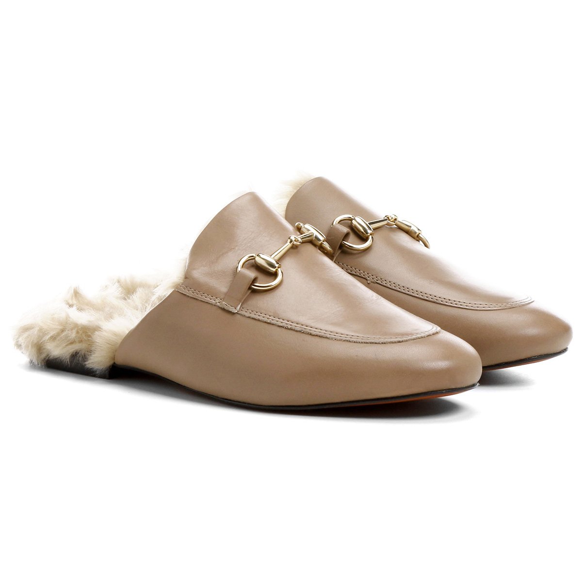sapato mule com pelinho