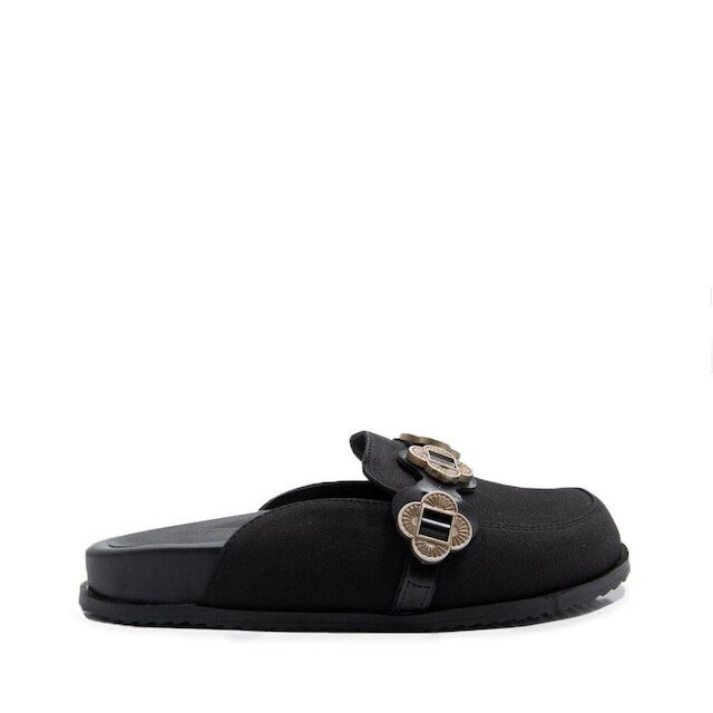 Mule Suzana Santos Preto