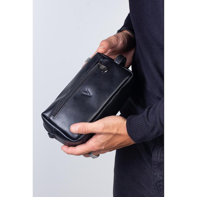 Necessaire masculina em couro italiano Daily 10x20x8cm