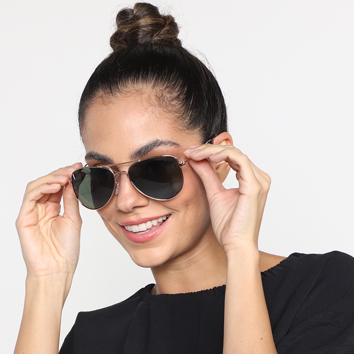 Óculos de Sol Santa Lolla Aviador MG0012 Feminino - Dourado+Verde é ruim? Óculos de Sol Santa Lolla Aviador MG0012 Feminino - Dourado+Verde é boa?