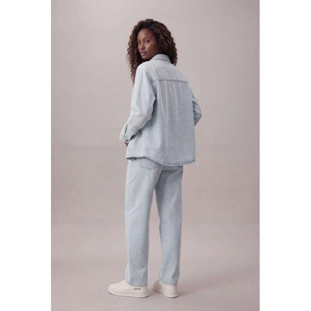 Overhsirt Jeans Bolsos Frontais - Azul Claro