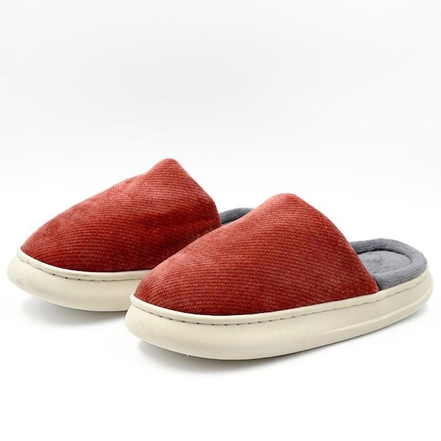 Pantufa Europa Fofa em Fleece Unissex