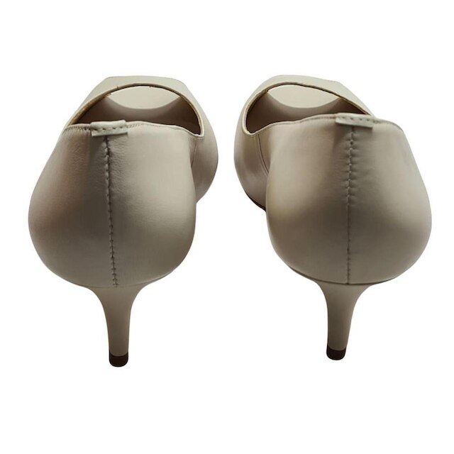 Peep Toe Médio Fino Couro de Carneiro Off White