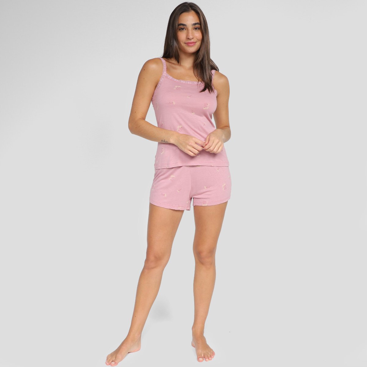 Pijama Curto Hering Estampado Regata + Short Feminino - Violeta Menor preço em Pijama Curto Hering Estampado Regata + Short Feminino - Violeta