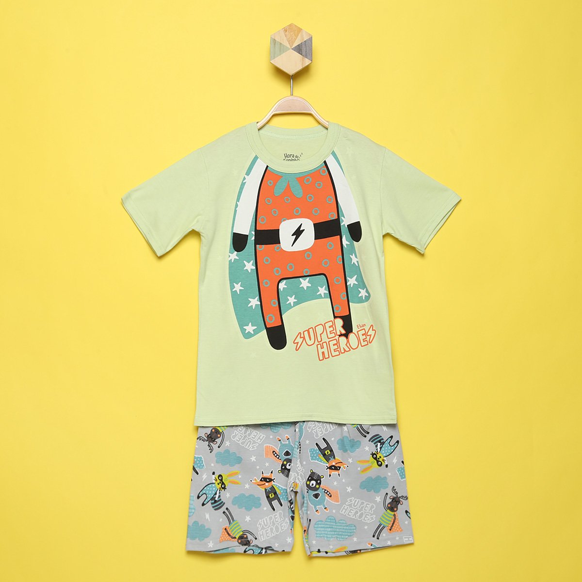 Pijama Curto Infantil Elian Camiseta Heróis Brilha No Escuro Masculino - Verde+Cinza Menor preço em Pijama Curto Infantil Elian Camiseta Heróis Brilha No Escuro Masculino - Verde+Cinza