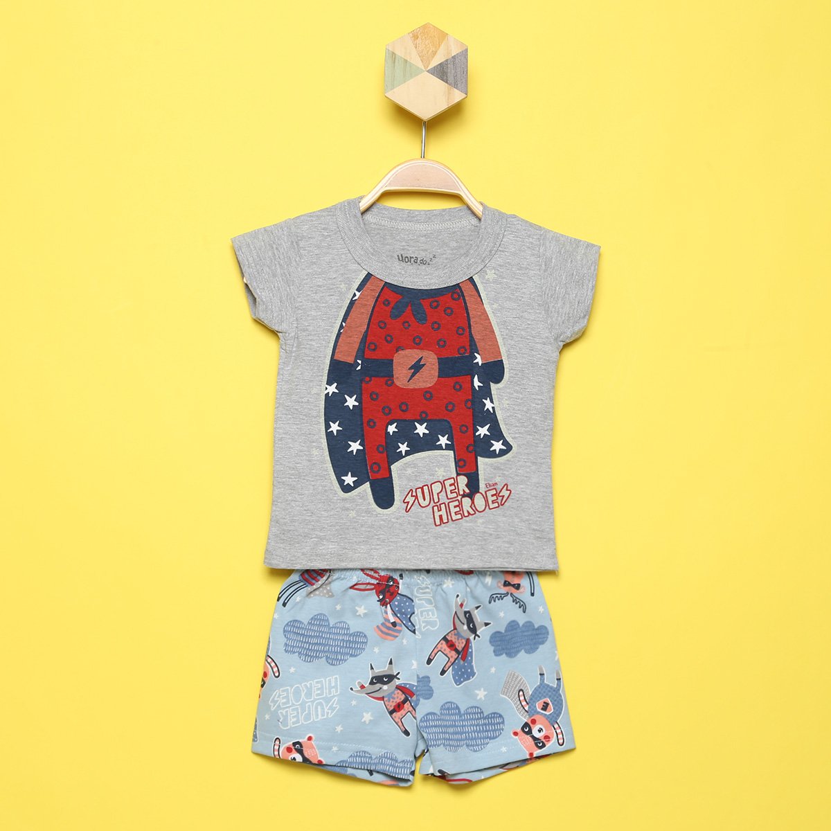 Pijama Curto Infantil Elian Camiseta Heróis Brilha No Escuro Masculino - Cinza+Azul Menor preço em Pijama Curto Infantil Elian Camiseta Heróis Brilha No Escuro Masculino - Cinza+Azul