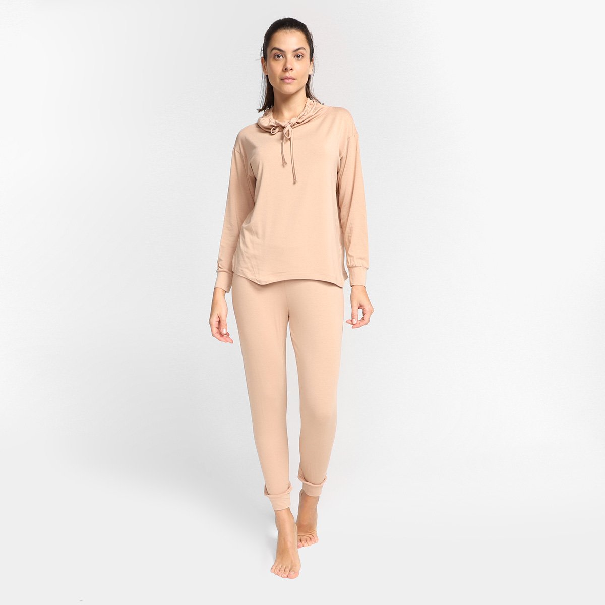 Pijama Volare Longo Com Laço Feminino - Off White Menor preço em Pijama Volare Longo Com Laço Feminino - Off White