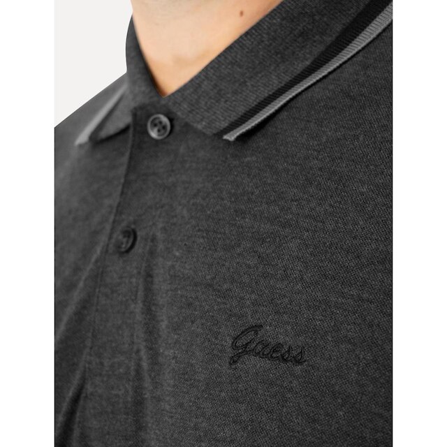 Polo Guess Masculina Piquet Friso Bordado Cursivo Cinza Escuro Mescla