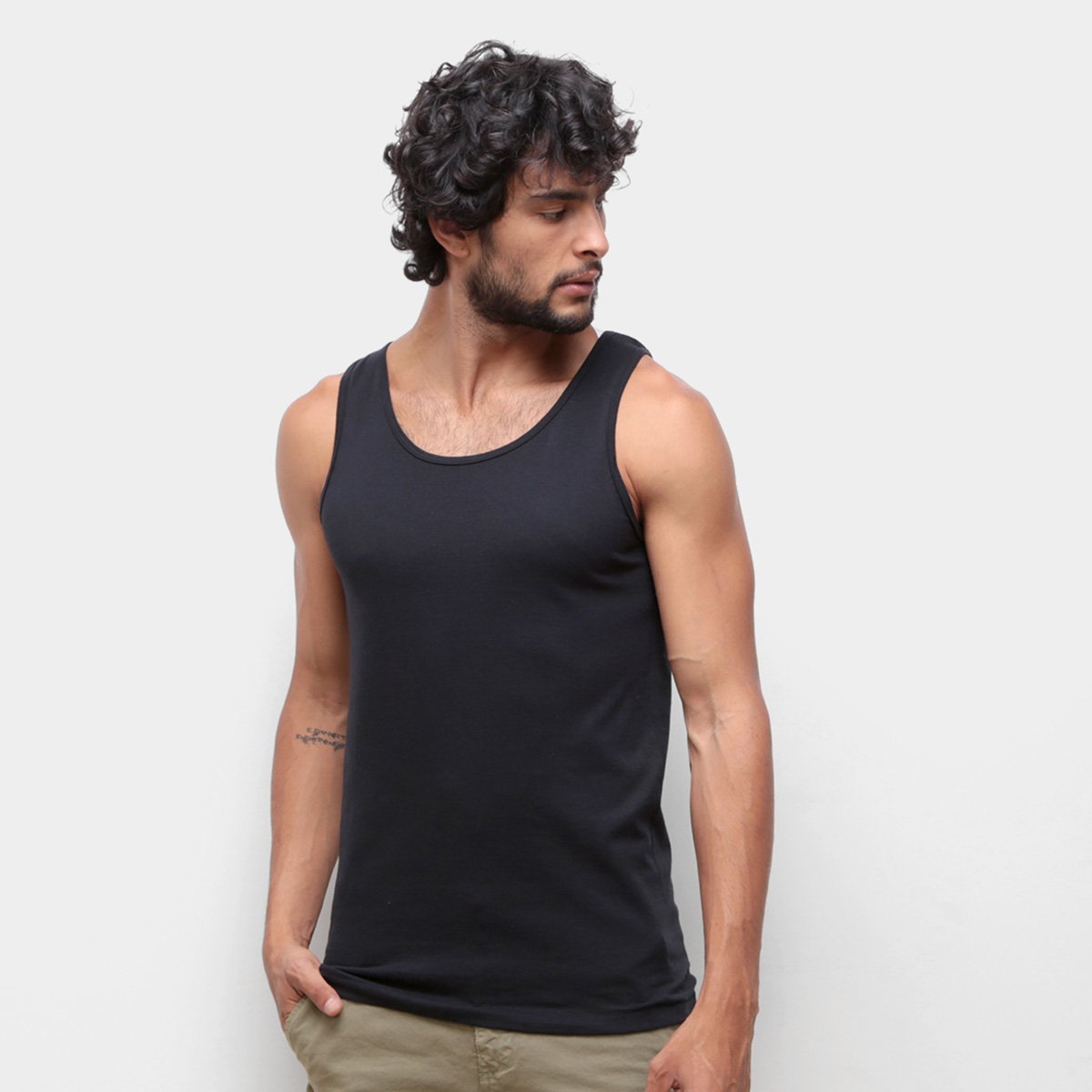 Regata Hering Básica Slim Masculina - Preto Menor preço em Regata Hering Básica Slim Masculina - Preto