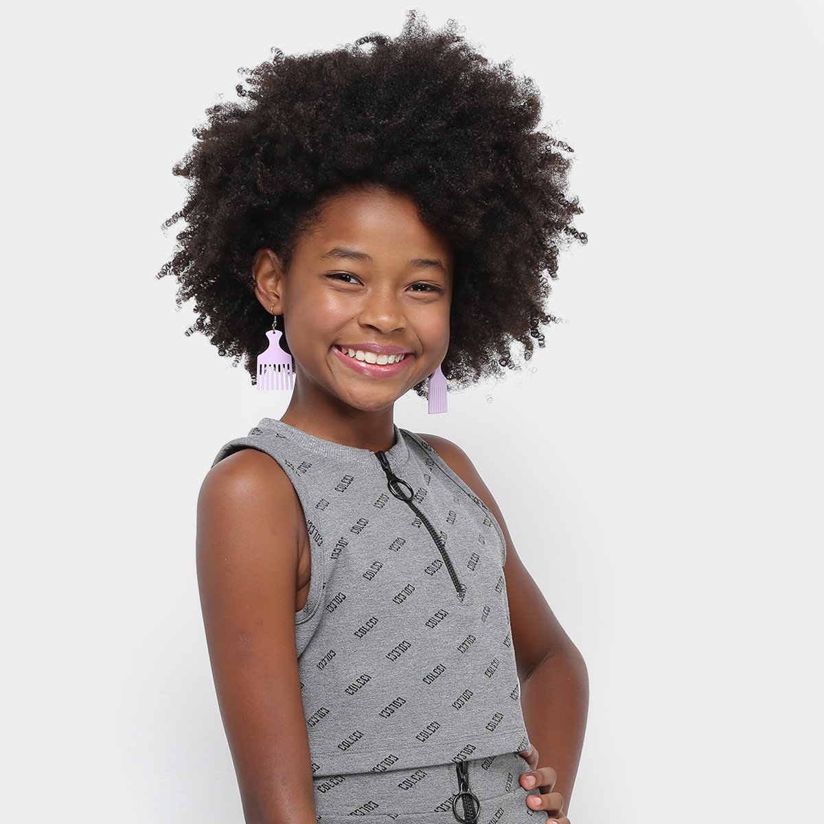 Regata Juvenil Colcci Fun Cropped Logo Feminina - Colorido Menor preço em Regata Juvenil Colcci Fun Cropped Logo Feminina - Colorido