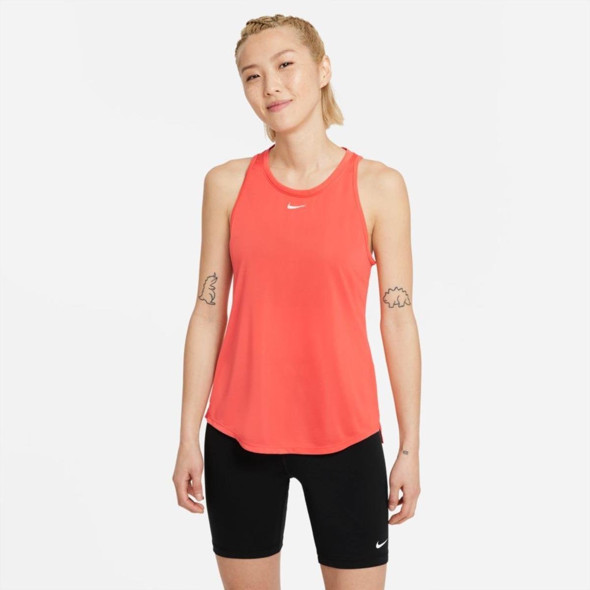Regata Nike Dri-FIT One Feminina - Laranja é ruim? Regata Nike Dri-FIT One Feminina - Laranja é boa?