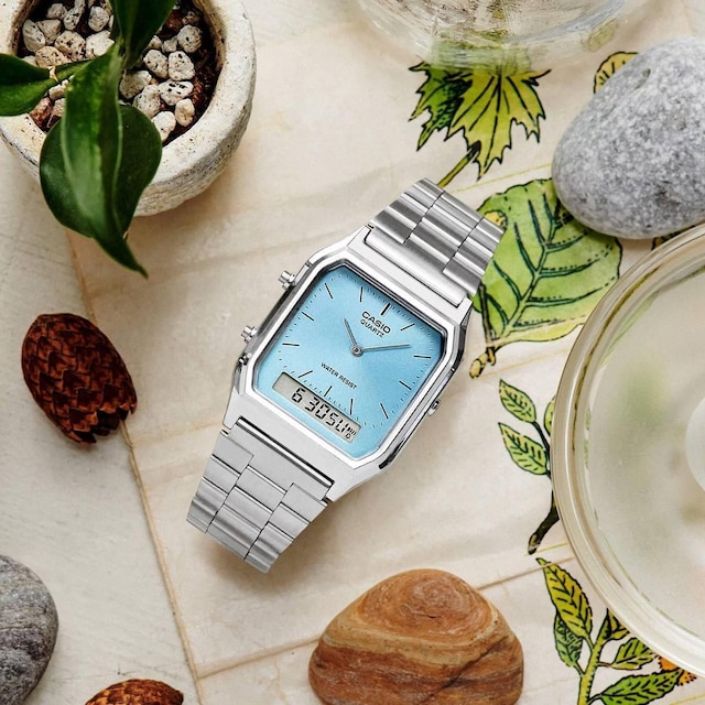 Relógio Casio Vintage AQ-230A-2A1MQYDF Prata e Azul