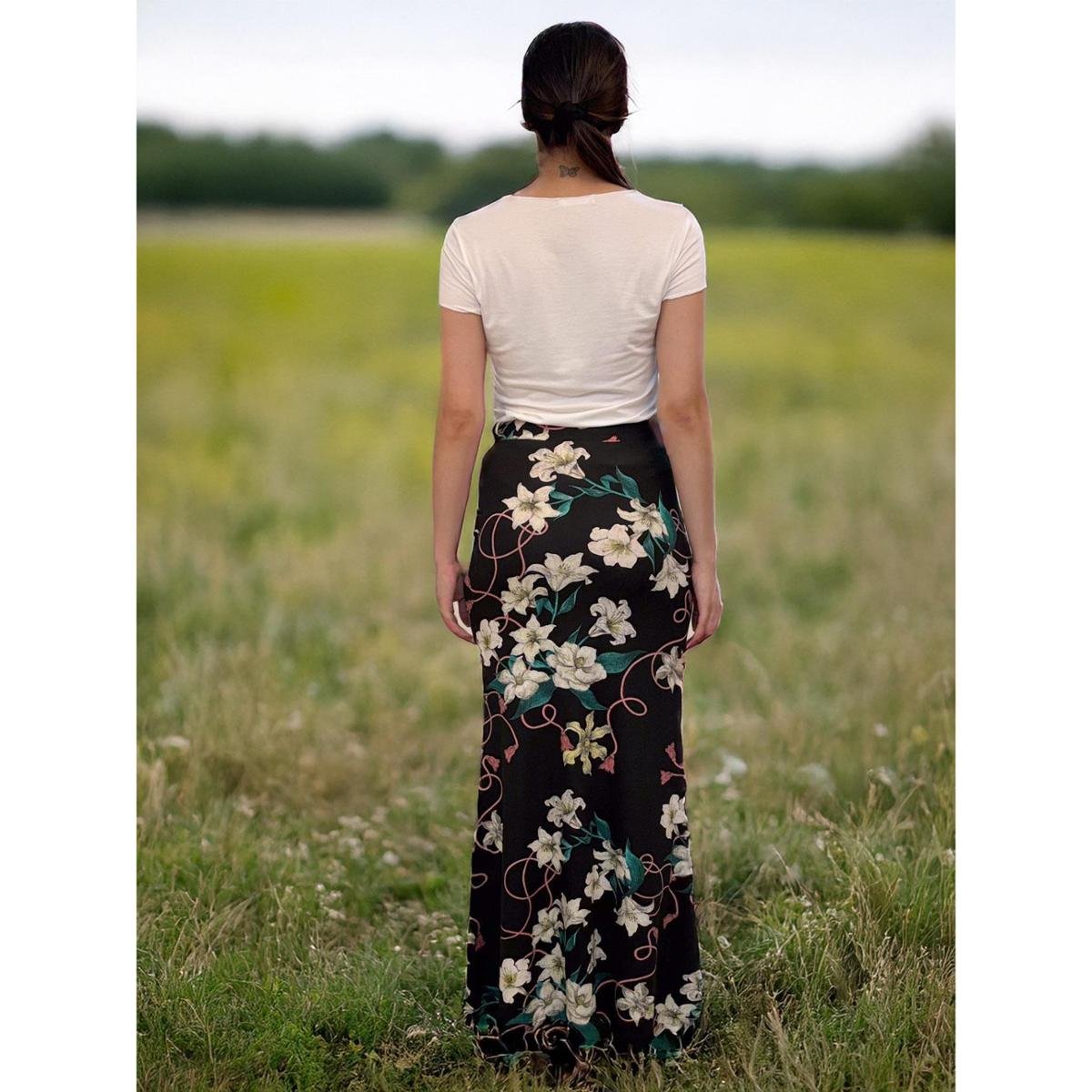 Saia Longa Malha Sereia Estampa Preto Floral M-Veste 42 Zattini