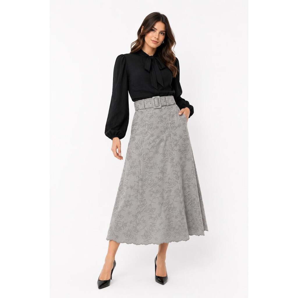 Saia Midi Evasê D Bell Outlet Fashion Bordado Cinza