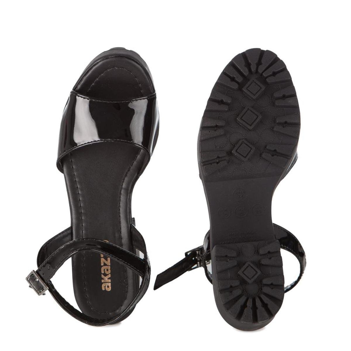 sandalia tratorada akazzo