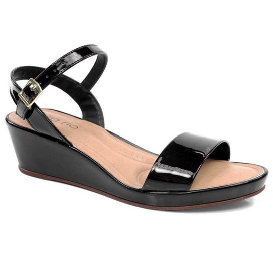 Sandália Anabela Beira Rio feminina salto baixo tiras Verniz Zattini