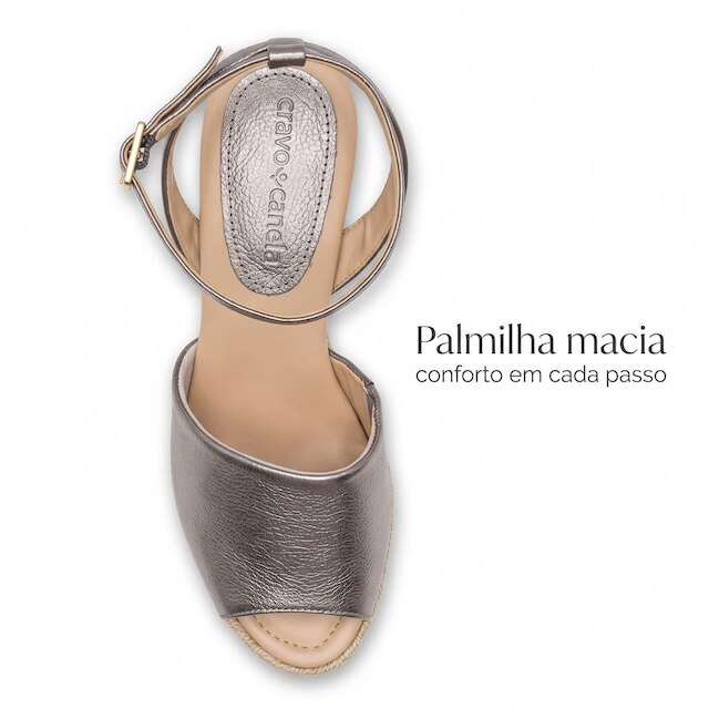 Sandália Anabela Feminina Cravo e Canella Couro Metalizado 3342.3591CC-3 Prata