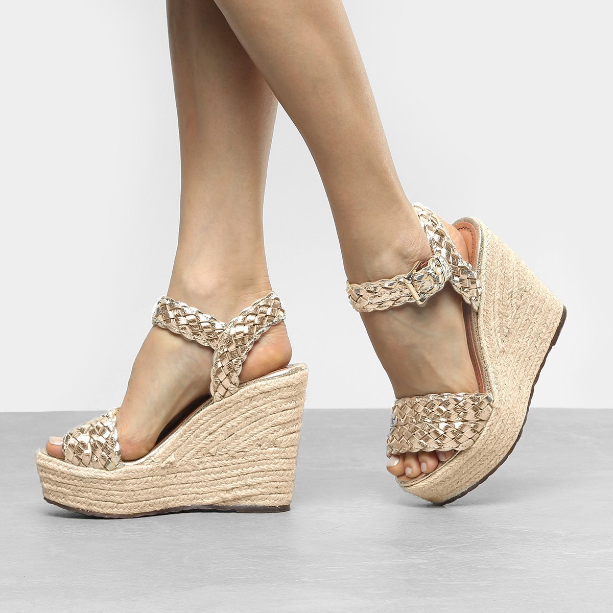 Sandália Anabela Santa Lolla Trançada Feminina - Dourado | Zattini