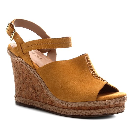 Sandália Anabela Shoestock Couro Cortiça Feminina - Amarelo