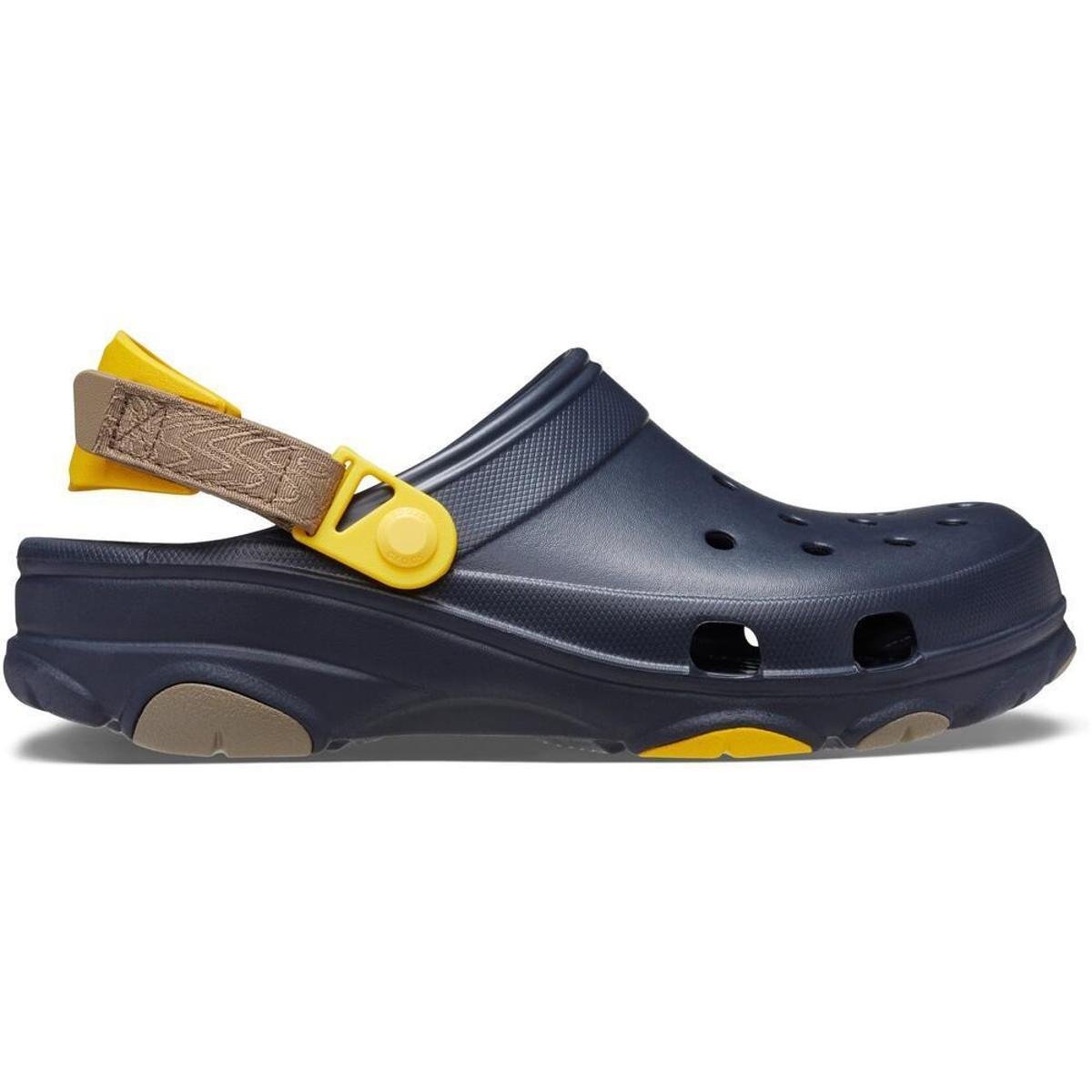 Sandália Crocs Classic All Terrain Deep Masculina Menor preço em Sandália Crocs Classic All Terrain Deep Masculina