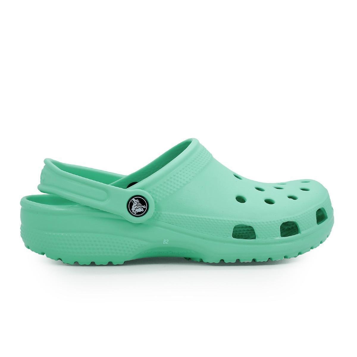 crocs verde neon