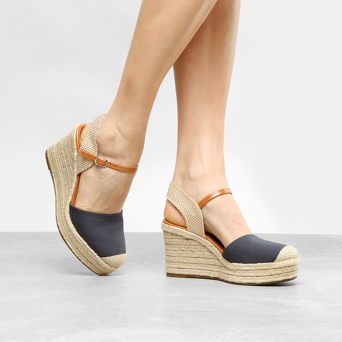sandália zatz espadrille anabela