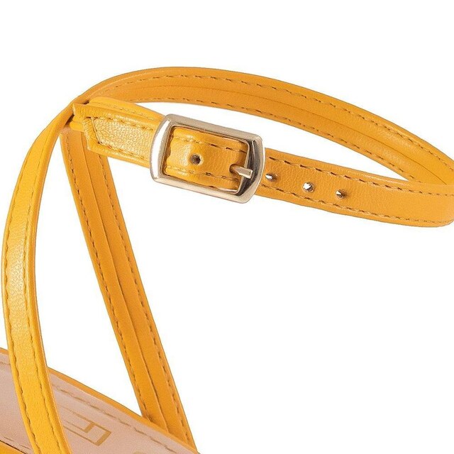 Sandália Feminina Meia Pata Salto Grosso Offline 5603.22947