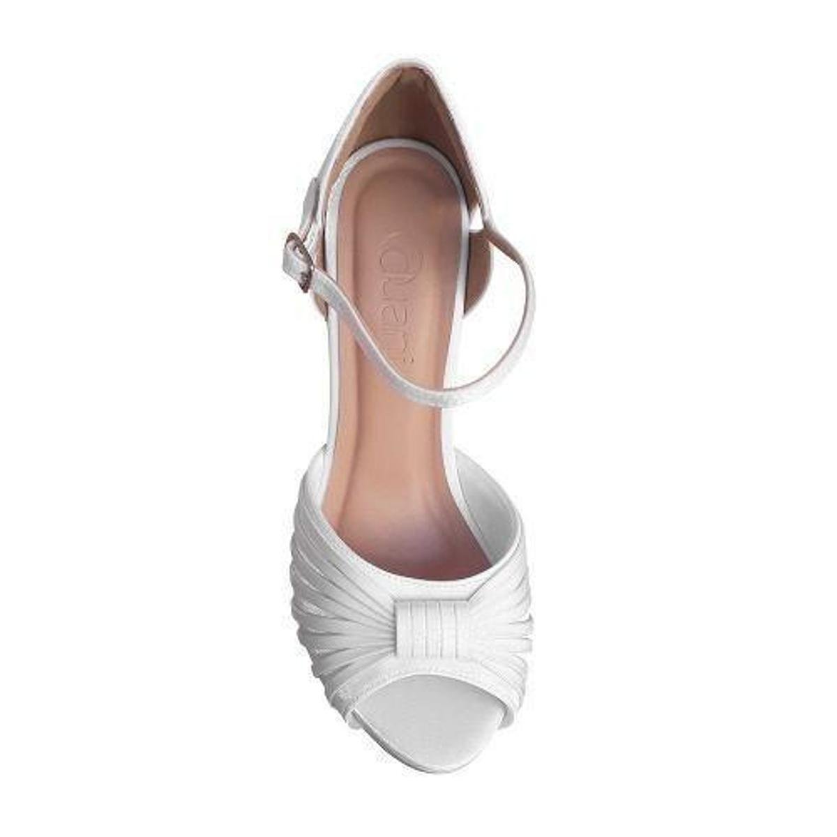 salto alto de debutante